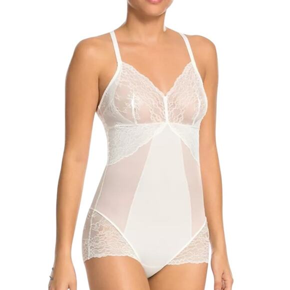 NWT SPANX Shape Clean White Bodysuit Lace Shaping Bodice Size Large - Picture 1 of 11
